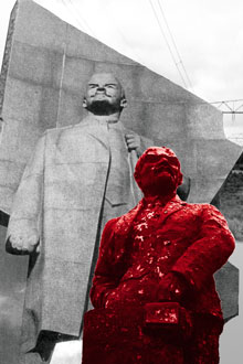 Collage: Kommunismus - Aber Blut ist immer noch rot