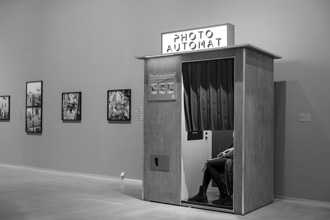 Being, Seeing, Wandering: funktionsfähige Installation 'Photoautomat'