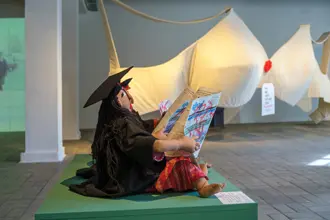 Chaw Ei Thein: 'Artists’ Street' & collective Las Chicas del Chancho y el Corpiño: 'The Bra'