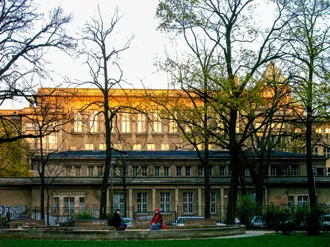 Berlin: frühere Max-Kreutziger-Oberschule