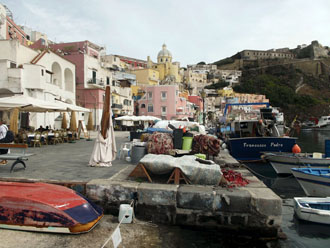 Procida: das älteste Fischerdorf von Procida
