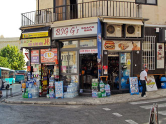 Malta: BIG G's Snack Bar - Student Discount - in San Giljan