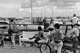 Rostock-Warnemünde: Treiben am Hafen Warnemünde