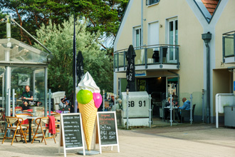 Usedom: Strandpromenade Trassenheide